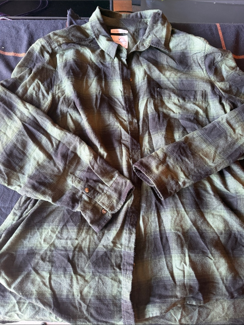 American Eagle Outfitters Green Plaid Button-Down Shirt